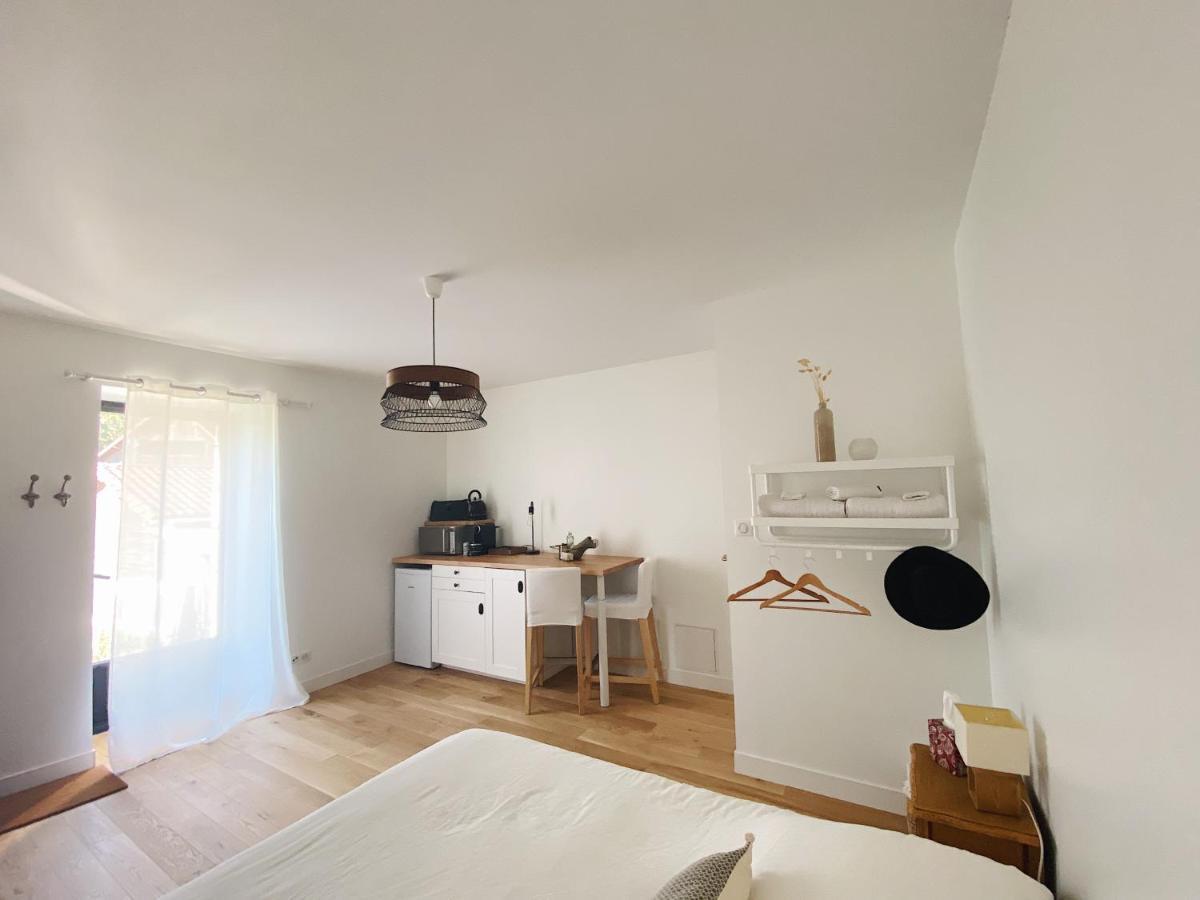 L'Anne Xe, Studio Independant Valeuil Zewnętrze zdjęcie